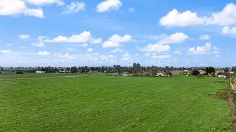 View/Area - 2679 Lobo Ave, Merced, CA 95348 photo 7 of 17