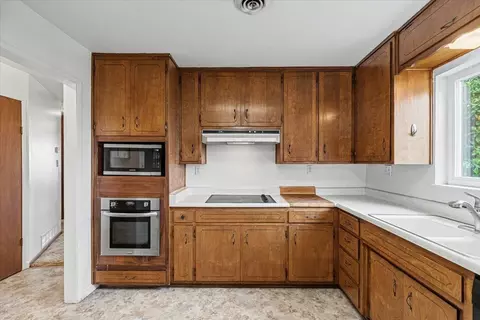 Kitchen - 2679 Lobo Ave, Merced, CA 95348 photo 5 of 7