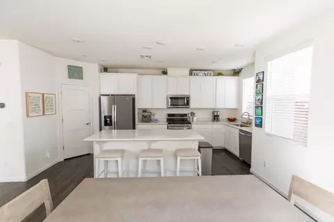 3382 Auburn Leaf Loop, Folsom, CA 95630 photo 7