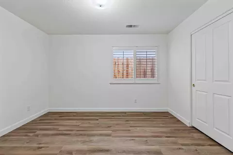 995 W Springer Dr, Turlock, CA 95382 photo 20