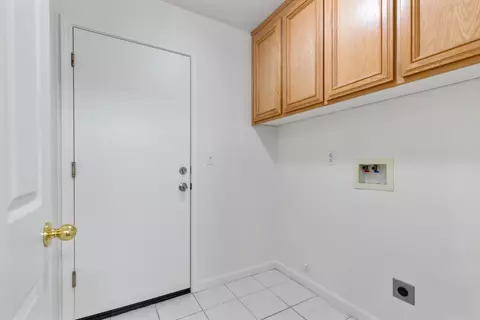 995 W Springer Dr, Turlock, CA 95382 photo 17