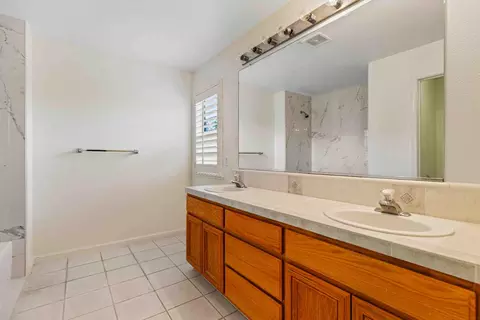 995 W Springer Dr, Turlock, CA 95382 photo 29