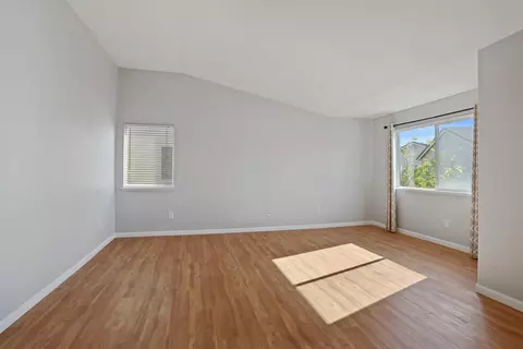 Living - 2902 Campbell Ln, Tracy, CA 95377 photo 9 of 9