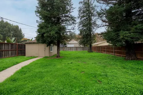 1316 Cooper Ave, Turlock, CA 95380 photo 25