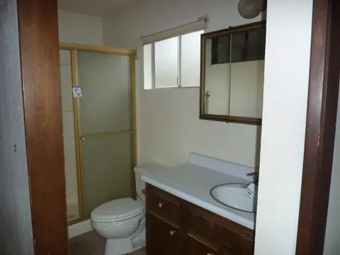 Bath - 3918 E 4th St, Stockton, CA 95215 photo 2 of 2