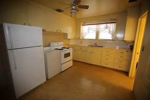 Kitchen - 8392 Birch St, Hilmar, CA 95324 photo 3 of 3