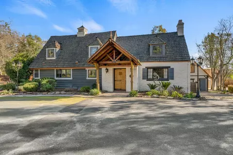 930 Saverien Dr, Sacramento, CA 95864