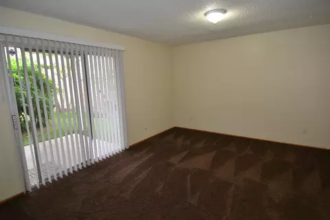 Living - 1320 Gargotto Ct, Modesto, CA 95355 photo 3 of 3