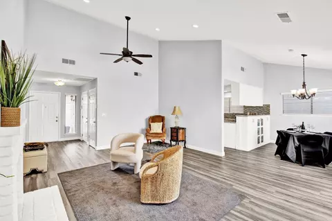 Entry Way - 2249 Camborne Dr, Modesto, CA 95356 photo 2 of 3