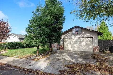 1513 Cabrillo Ct, Modesto, CA 95355 photo 2
