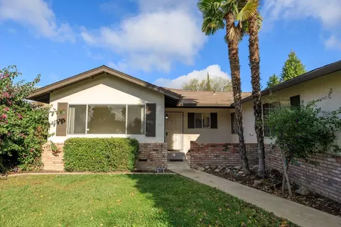 1513 Cabrillo Ct, Modesto, CA 95355 photo 4