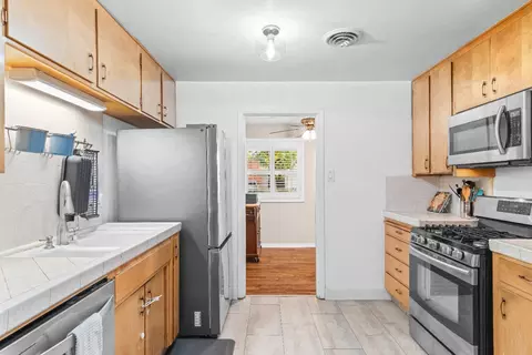 1623 Albany Ave, Modesto, CA 95350 photo 16