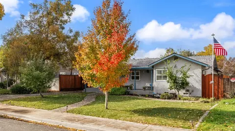 1623 Albany Ave, Modesto, CA 95350 photo 2