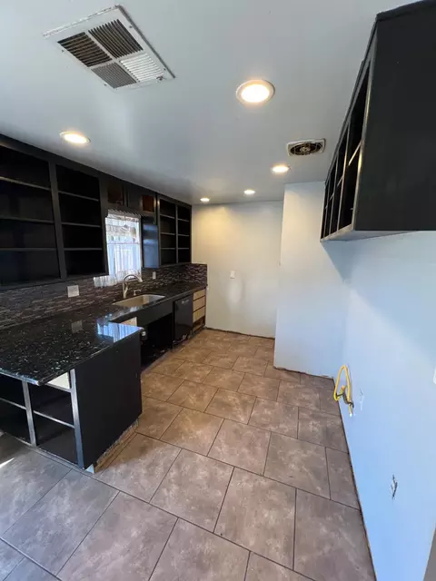 6237 Claus Rd, Riverbank, CA 95367 photo 7