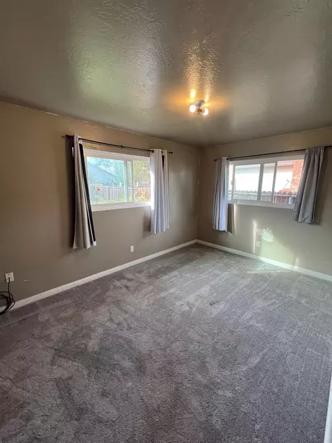6237 Claus Rd, Riverbank, CA 95367 photo 9