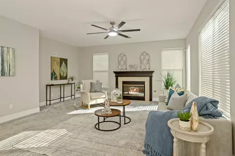 Living - 322 Kelley Mist Ct, Tracy, CA 95377 photo 2 of 4