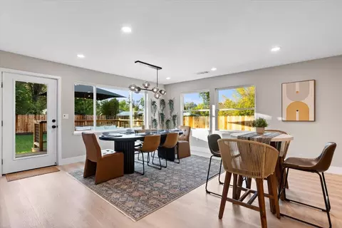 3231 Garfield Ave, Carmichael, CA 95608 photo 13
