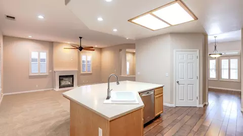 4004 Mount Pleasant Dr, Modesto, CA 95357 photo 7