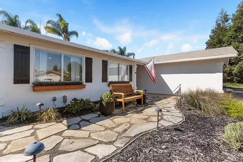 1458 Harvest Dr, Ripon, CA 95366 photo 3