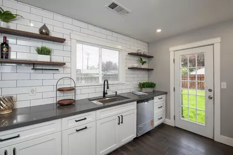 1405 Del Monte, Modesto, CA 95350 photo 17