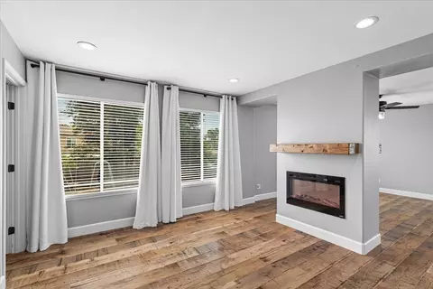 Living - 1714 Melissa Dr, Ripon, CA 95366 photo 10 of 11