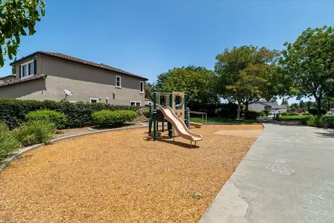 Exterior - 1714 Melissa Dr, Ripon, CA 95366 photo 33 of 33
