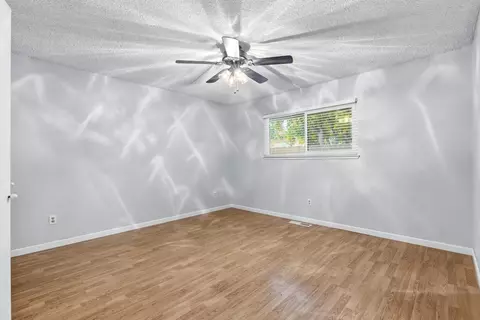 Bedroom - 1416 Buttonwillow Dr, Modesto, CA 95355 photo 5 of 5