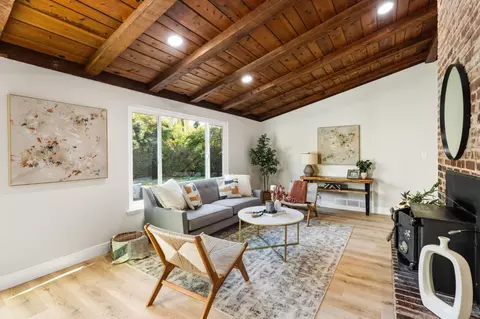 Living - 3540 Eastern Ave, Sacramento, CA 95821 photo 3 of 4