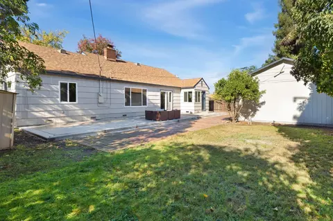 Exterior - 3540 Eastern Ave, Sacramento, CA 95821 photo 5 of 7