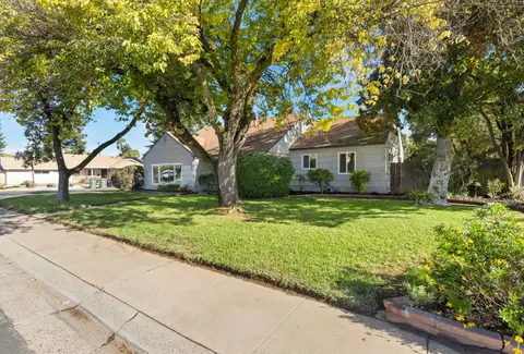 Exterior - 3540 Eastern Ave, Sacramento, CA 95821 photo 2 of 7