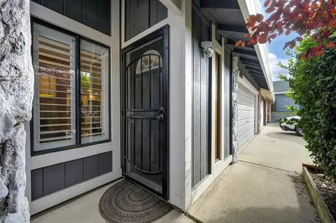 1977 Inglis Way, Roseville, CA 95678