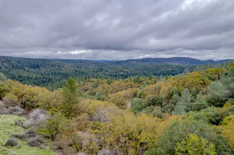 3841 Braden Rd, Camino, CA 95709