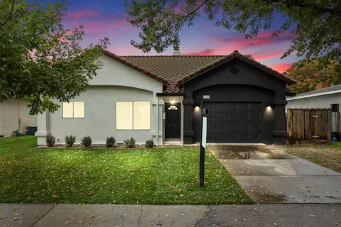 610 Hudson Ln, Modesto, CA 95351 photo 1