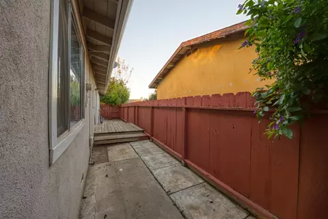 Exterior - 902 Waller, Gustine, CA 95322 photo 9 of 9