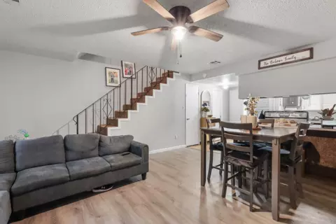 2402 W Turner Rd, Lodi, CA 95242 photo 4