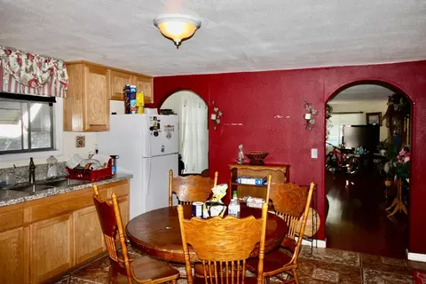 Kitchen - 1522 11th Ave, Olivehurst, CA 95961 photo 2 of 2