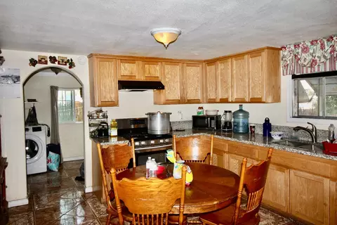 Kitchen - 1522 11th Ave, Olivehurst, CA 95961 photo 1 of 2