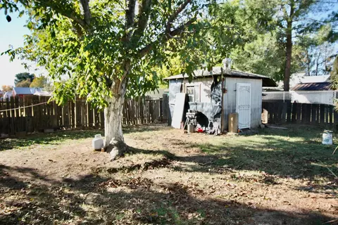 Exterior - 1522 11th Ave, Olivehurst, CA 95961 photo 5 of 7