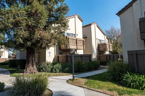 3701 Colonial Dr #34, Modesto, CA 95356 photo 1
