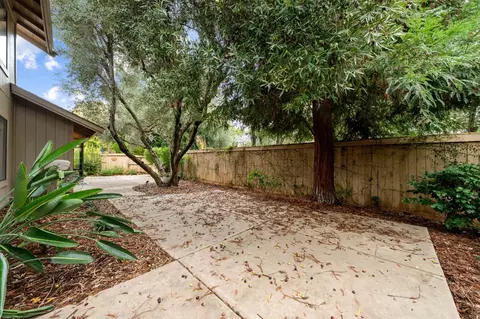 Exterior - 4713 Olive Oak Way, Carmichael, CA 95608 photo 4 of 5