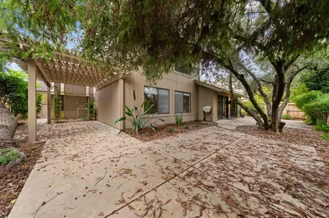 Exterior - 4713 Olive Oak Way, Carmichael, CA 95608 photo 3 of 5