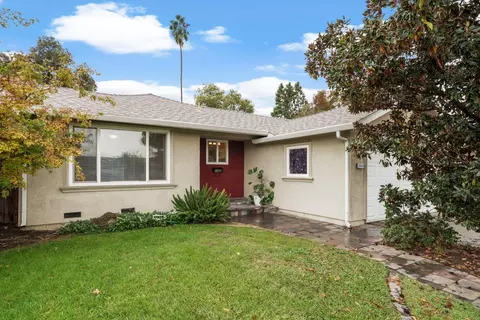 1444 Cardinal St, Lodi, CA 95242 photo 1