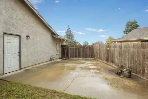 1343 April Pl, Manteca, CA 95336 photo 45