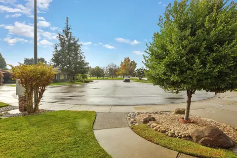 1343 April Pl, Manteca, CA 95336 photo 6