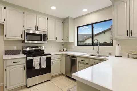 1343 April Pl, Manteca, CA 95336 photo 23