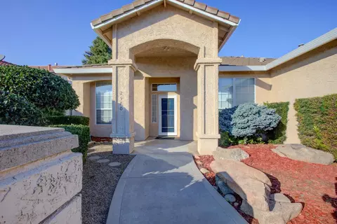 2980 Autumn Dr, Merced, CA 95348 photo 4