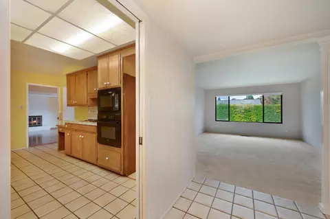 6333 Meadowvista Dr, Carmichael, CA 95608 photo 10