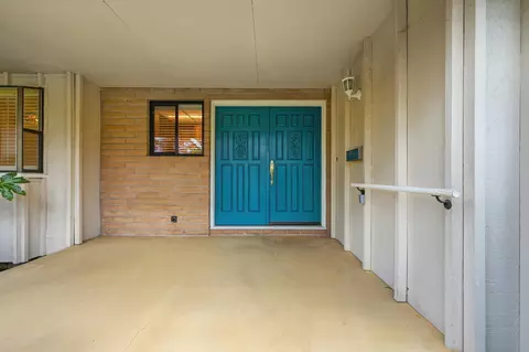 6333 Meadowvista Dr, Carmichael, CA 95608 photo 8