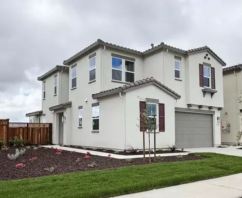 3176 Bosworth St, Lathrop, CA 95330