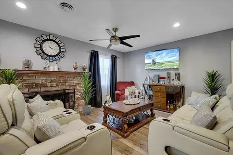 5270 Aspen Way, Olivehurst, CA 95961 photo 4